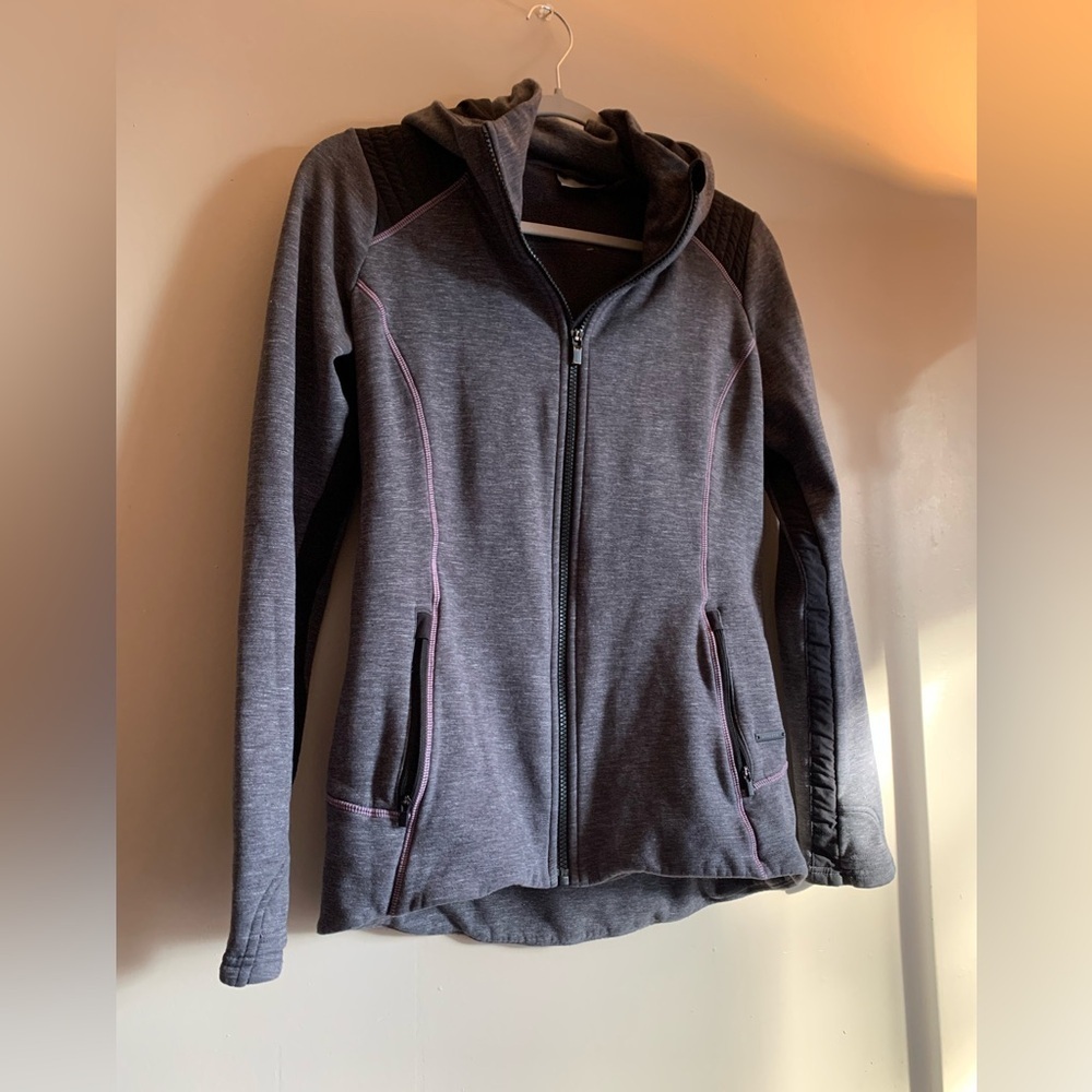 Athleta Women’s Size Small Jacket Athletic Workout Yoga Running Full Zip Purple